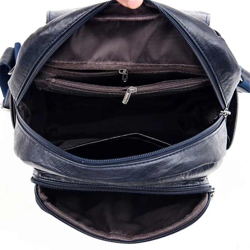Mochila de Couro Feminina