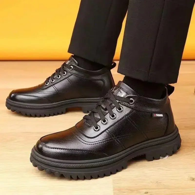 Bota Masculina Casual De Couro Multitare