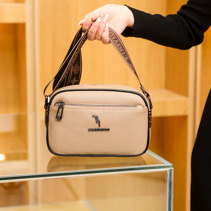 Bolsa de Couro Feminina Transversal Pequena