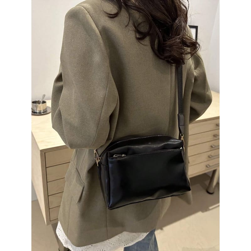 Bolsa de Couro Feminina Transversal Karina Multitare