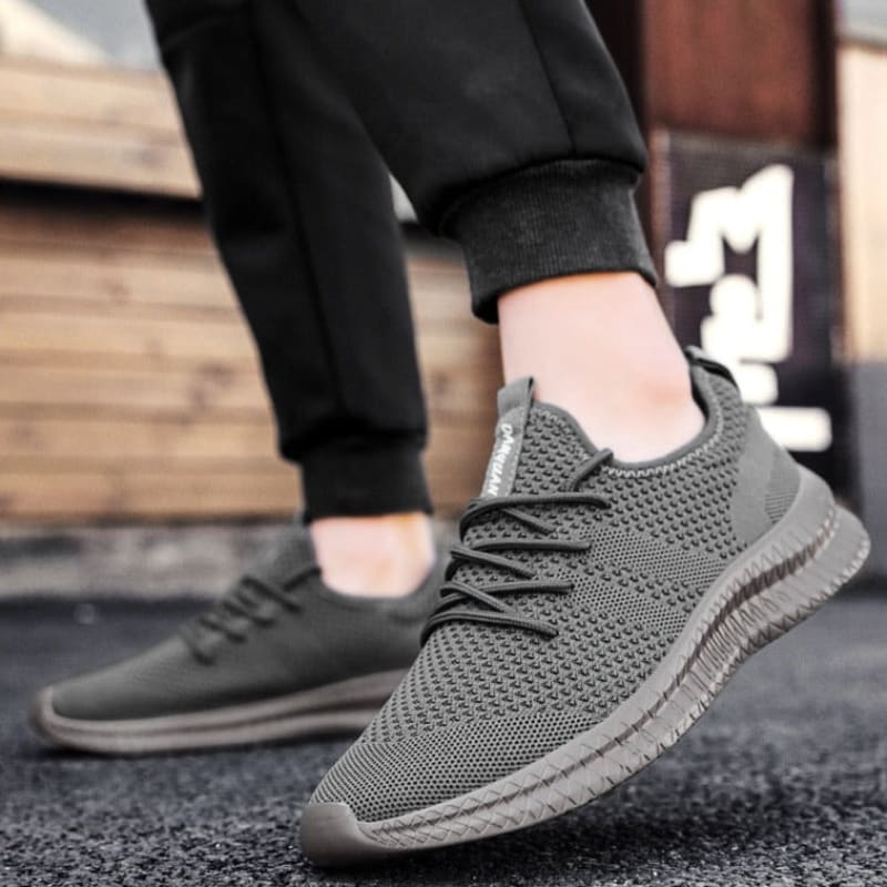 Tênis Esportivo Masculino Cinza Escuro / 34 163