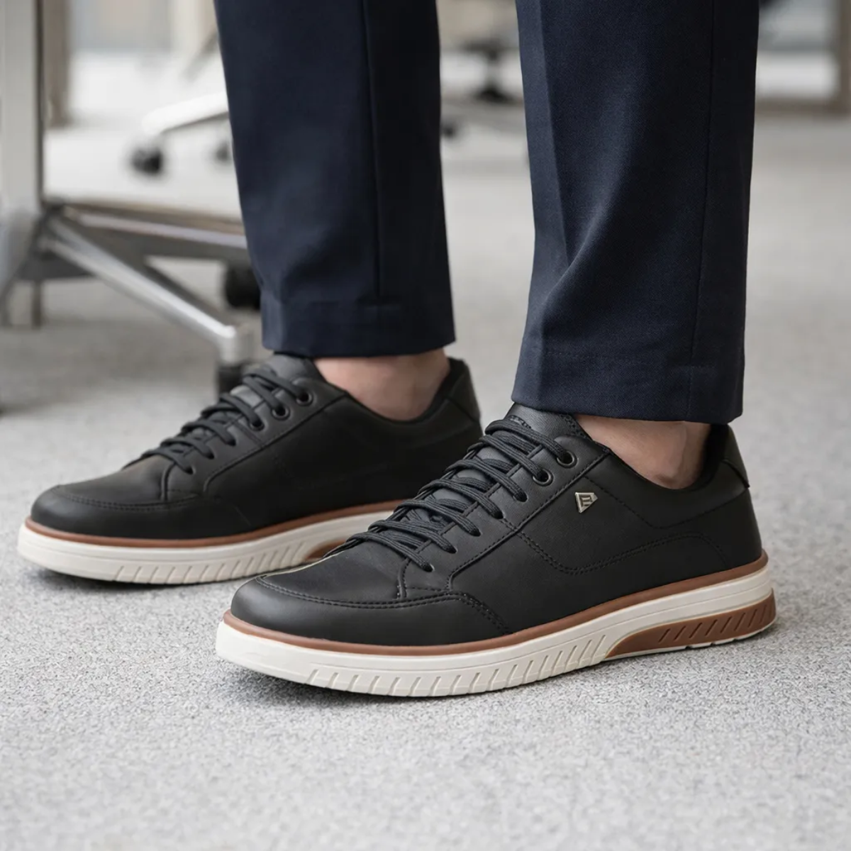 Tênis Masculino  Confortável De Couro