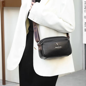 Bolsa de Couro Feminina Transversal Pequena