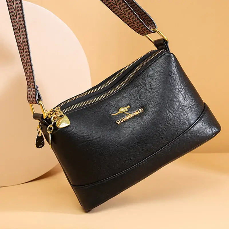 Bolsa de Couro Feminina Transversal 020