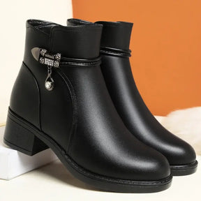 Bota Feminina Impermeável Forrada 350