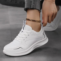 Tênis Feminino Para Caminhada Branco / Preto / 34 026